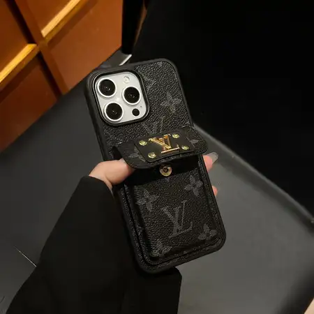 ルイヴィトン iPhone17 Pro レザーケース 背面カード収納
