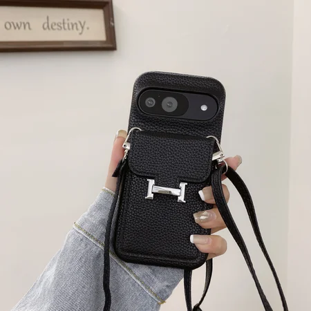 Hermes iPhone17 ケース 背面カード収納