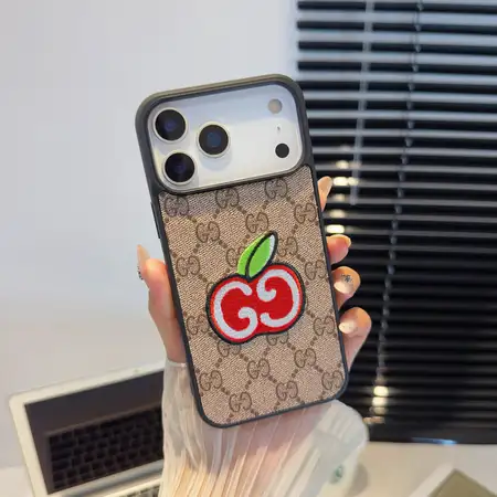 グッチ ミッキー iphone17pro ケース かわいい