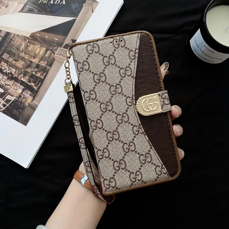LV iPhone17 手帳型ケース