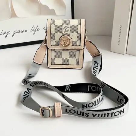 ルイヴィトン galaxy z flip7 ケース ミニバッグ型