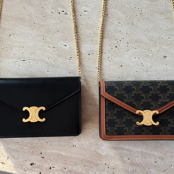 セリーヌ トリオンフ チェーンショルダーバッグ