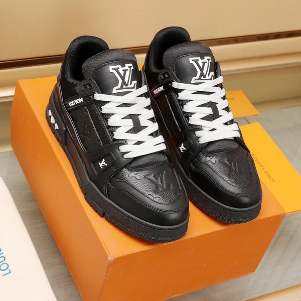 ルイヴィトン トレーナーライン