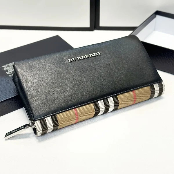 バーバリー クラシックチェック 黒 財布