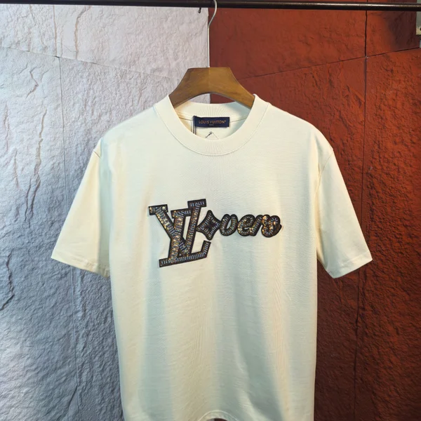 ルイヴィトン Tシャツ スーパーコピー