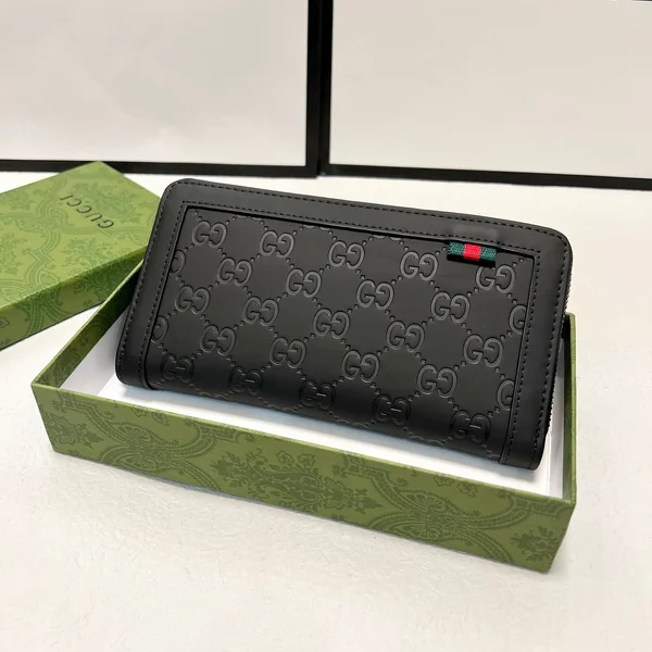 グッチ ラバーコーティング グッチシマ長財布