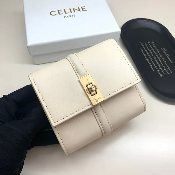 セリーヌ ミニ財布