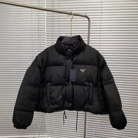 プラダ prada ダウン ジャケット 偽物N級品激安