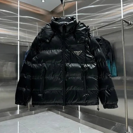 プラダ prada ダウン ジャケット コピー全品送料無料