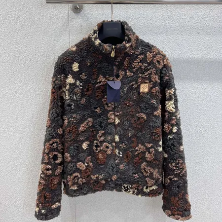 ルイヴィトン louis-vuitton ダウン ジャケット 偽物N級品激安