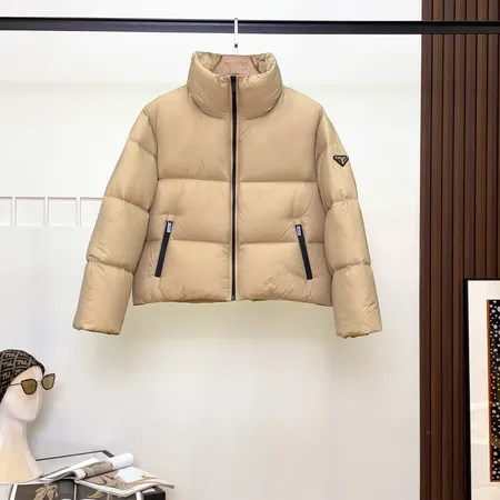 プラダ prada ダウン ジャケット コピーN級品激安