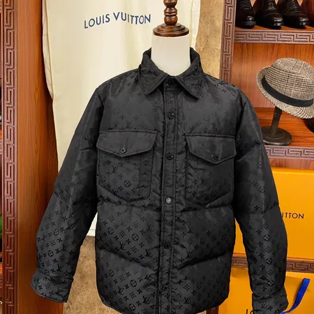 ルイヴィトン louis-vuitton ダウン ジャケット スーパーピーN級品激安
