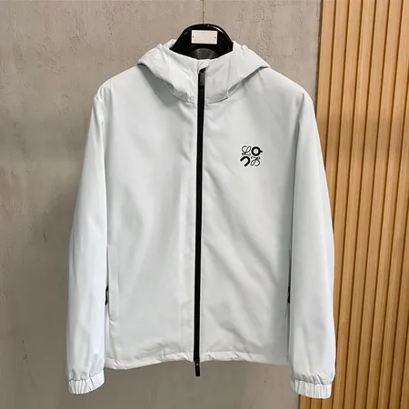 ロエベ loewe ダウン ジャケット 偽物全品送料無料