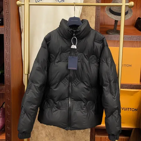 ルイヴィトン louis-vuitton ダウン ジャケット コピー激安通販