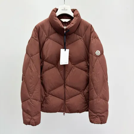 モンクレール moncler ダウン ジャケット 偽物N級品激安
