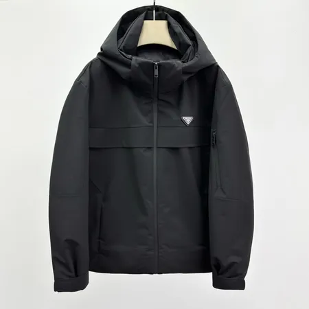 プラダ prada ダウン ジャケット 偽物激安通販