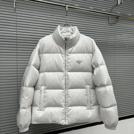 プラダ prada ダウン ジャケット スーパーピーN級品激安