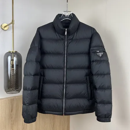 プラダ prada ダウン ジャケット スーパーピーN級品激安