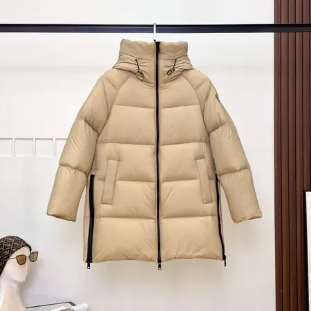 プラダ prada ダウン ジャケット コピー激安通販