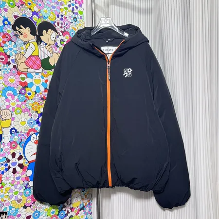 ロエベ loewe ダウン ジャケット コピー激安通販