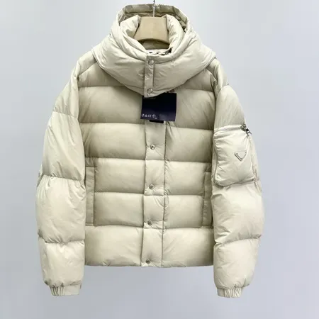 プラダ prada ダウン ジャケット スーパーピー全品送料無料