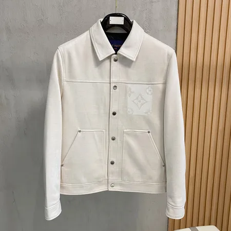 ルイヴィトン louis-vuitton ダウン ジャケット 偽物激安通販