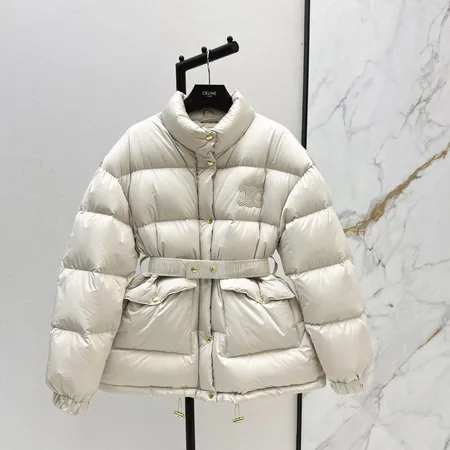 セリーヌ celine ダウン ジャケット 偽物N級品激安