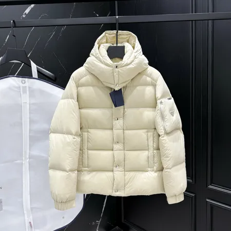 プラダ prada ダウン ジャケット 偽物激安通販