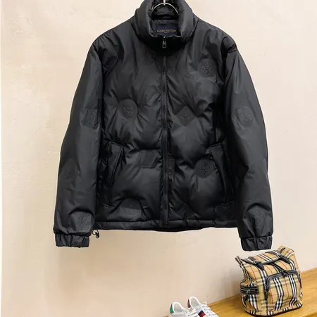 ルイヴィトン louis-vuitton ダウン ジャケット コピー激安通販