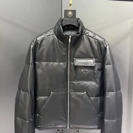 プラダ prada ダウン ジャケット コピー激安通販