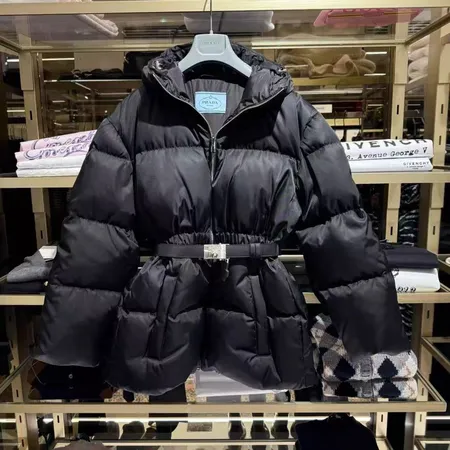 プラダ prada ダウン ジャケット スーパーピー全品送料無料