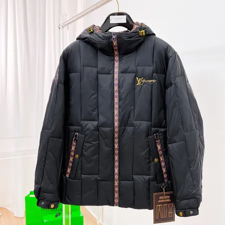 ルイヴィトン louis-vuitton ダウン ジャケット コピー激安通販