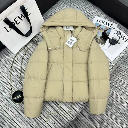 ロエベ loewe ダウン ジャケット スーパーピーN級品激安