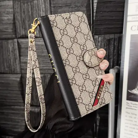 ルイヴィトン iPhone 17 手帳型 ケース レザー