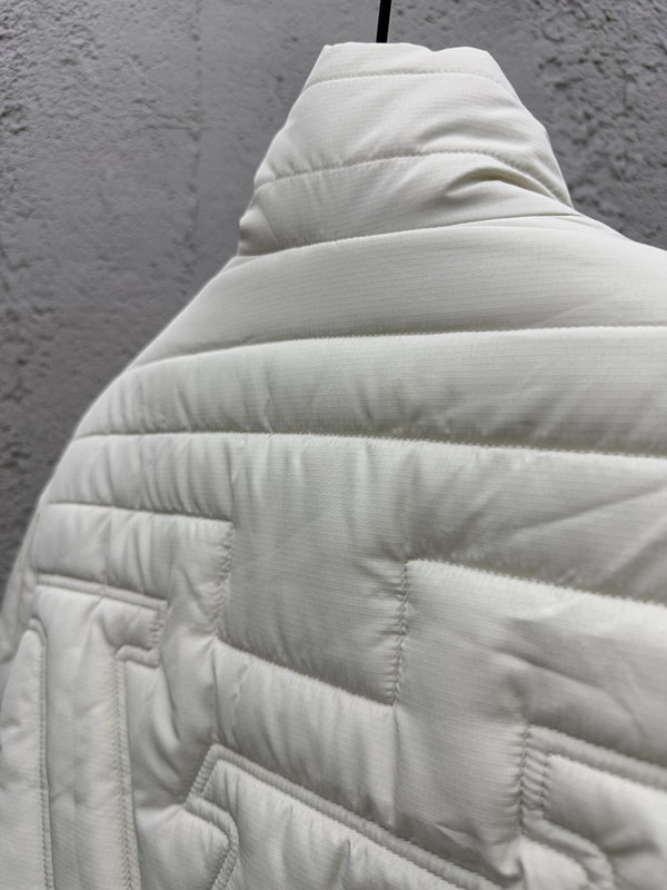 1762934888493953.jpg 8.jpg